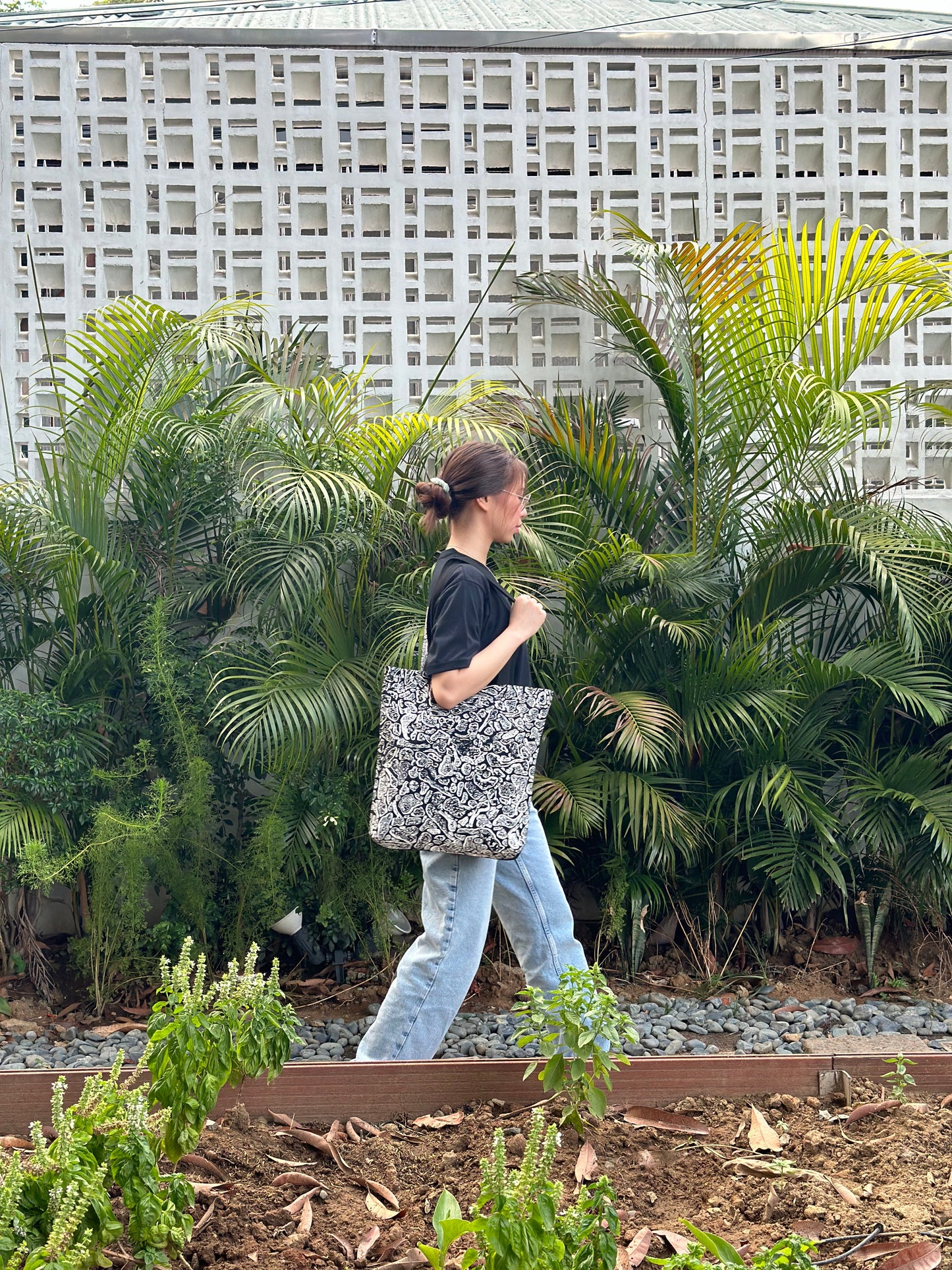 ISLANDS OF BEEF CANVAS BAG